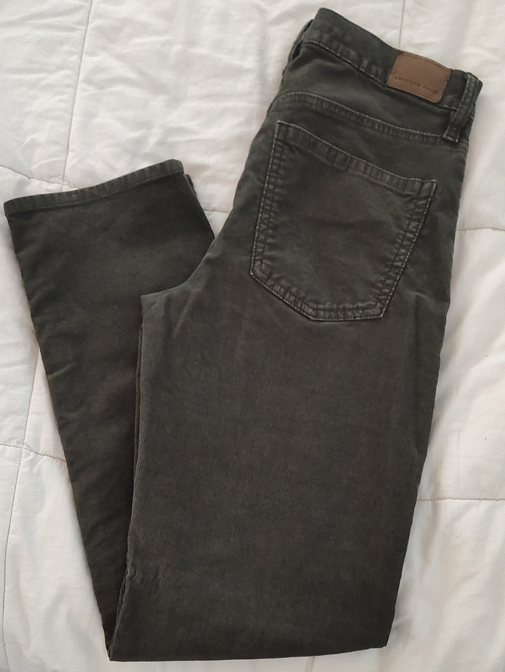 American Eagle Outfitters Corduroy Pants in Olive
